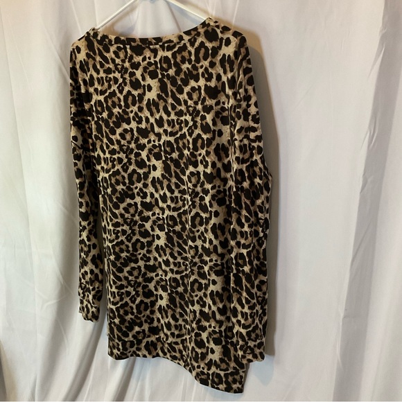 Women’s Plus Size 2XL Brown Leopard Print Long Sleeve Shirt with side pockets - Picture 5 of 11